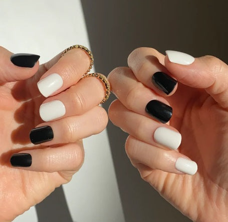 Carbon Black and White Press on Nails -20 pcs/Set - carbon