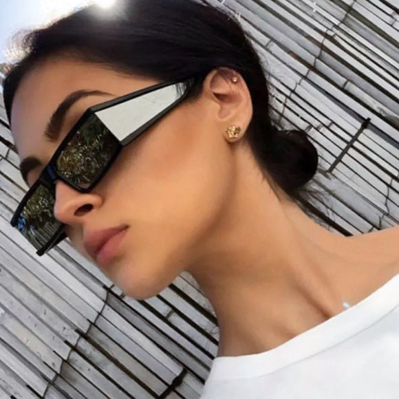 Niriqa Stylish Silver Sports Sunglasses Ultra Lightweight India